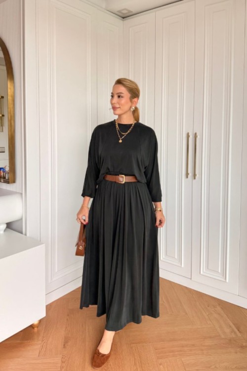 Evrim  Etekli Takım  Siyah