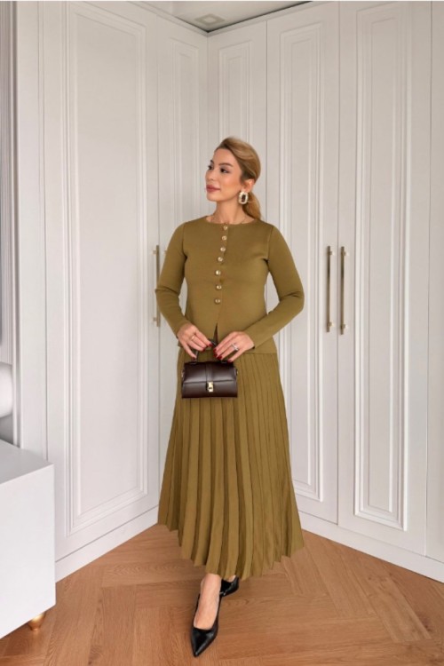 Hicran  Etekli Takım  Yağ Yeşili