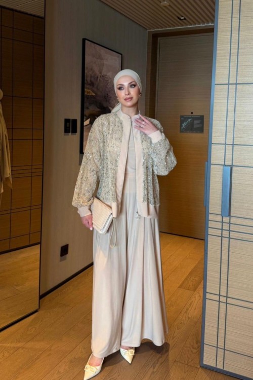 İlkay üçlü Takım Ekru