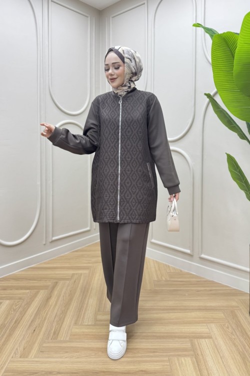 Nesrin Takım Kahverengi